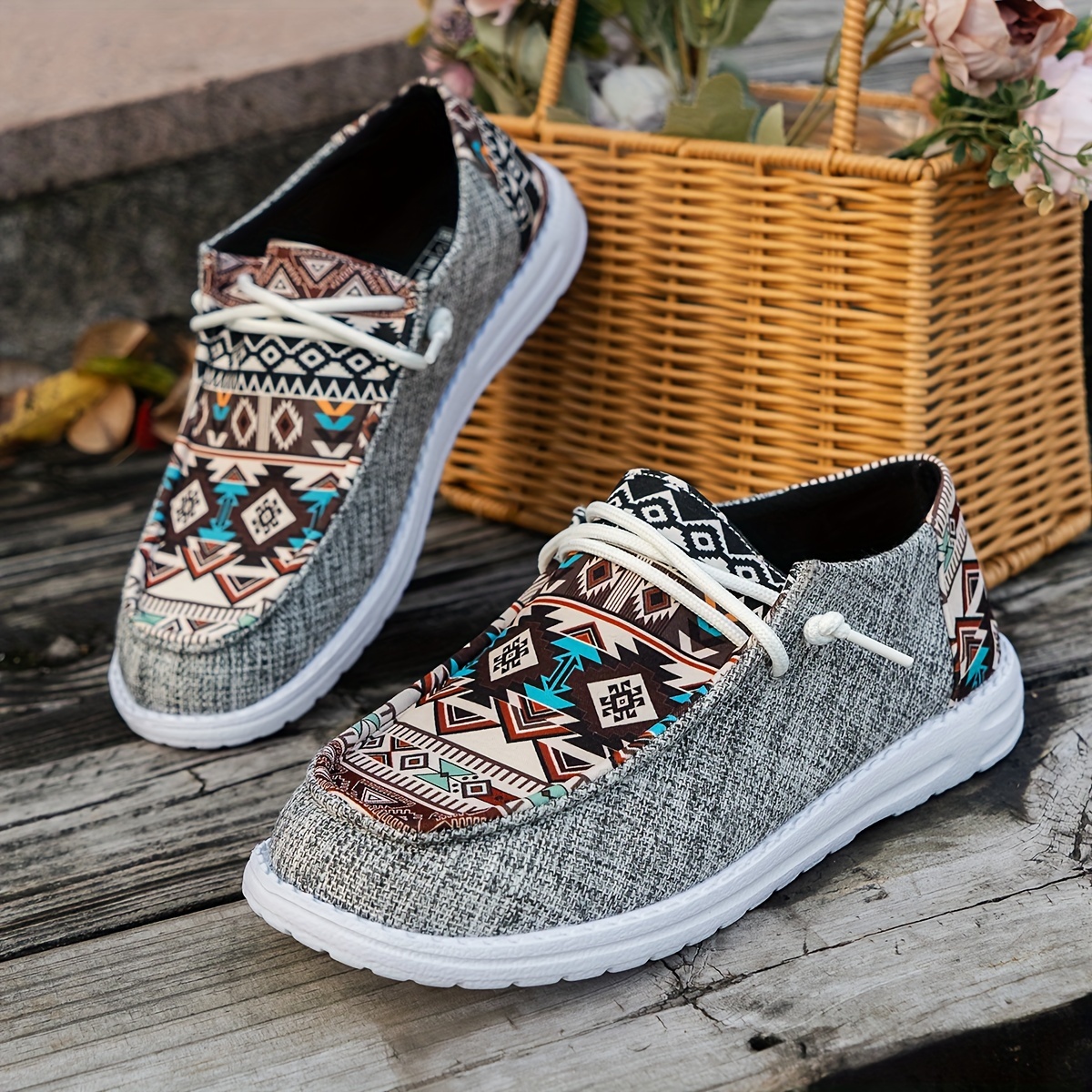 womens tribal print canvas shoes lightweight round toe low top sneakers casual outdoor walking flat shoes details 7